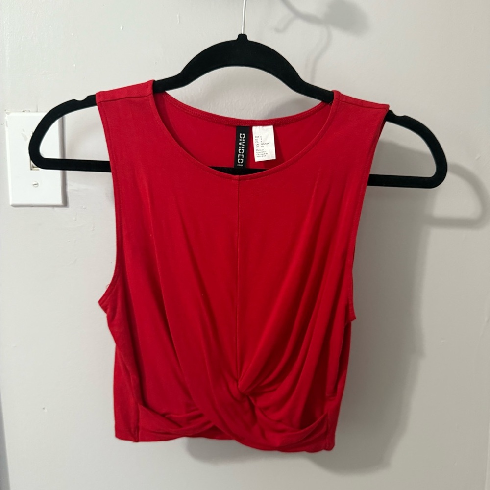 H&M Red Sleeveless Crop Top